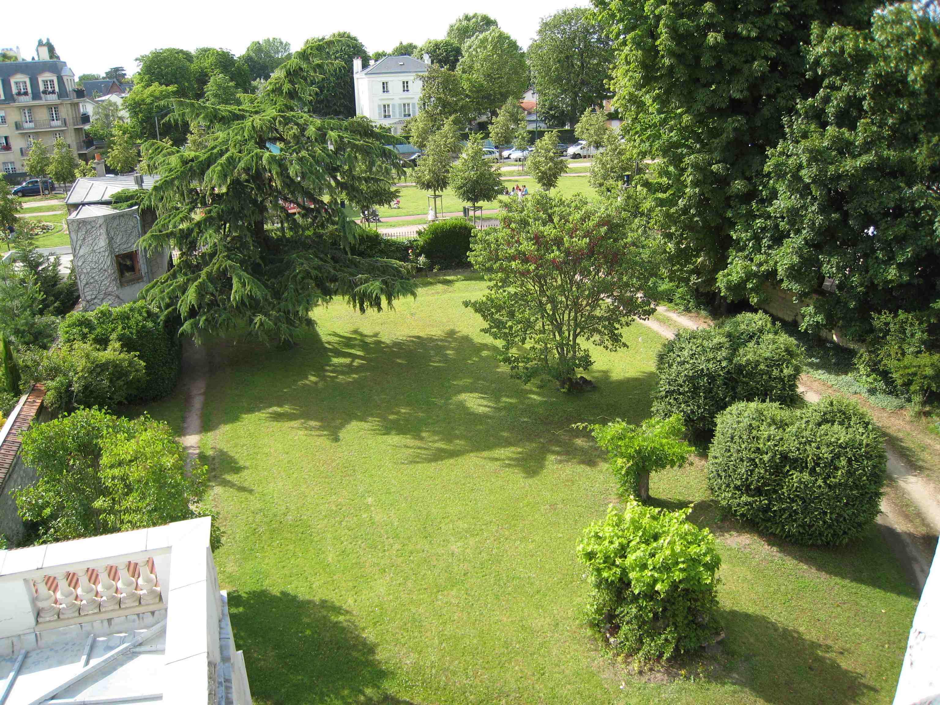 Vue du jardin depuis les tages